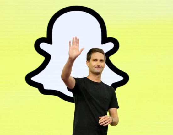 إيفان شبيغل في قمة شركاء سناب