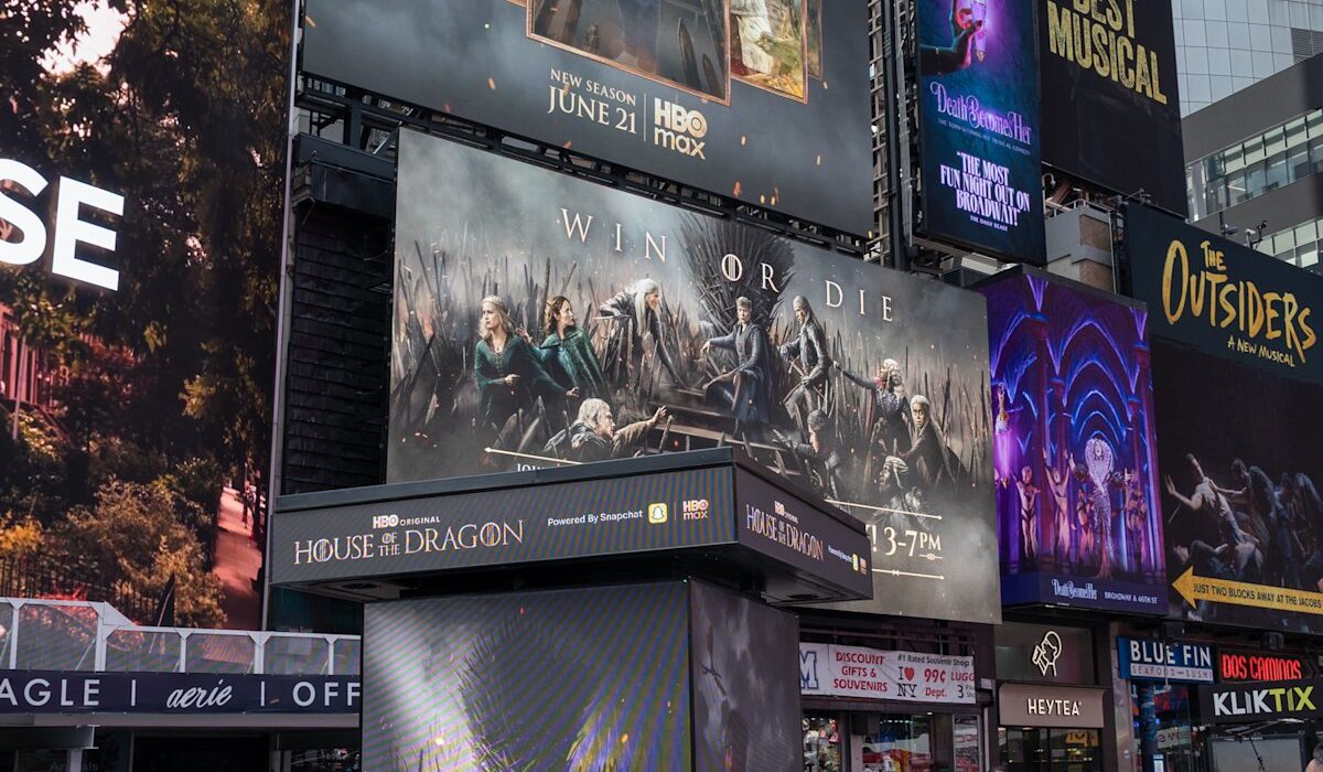 تجربة الواقع المعزز House of the Dragon في تايمز سكوير